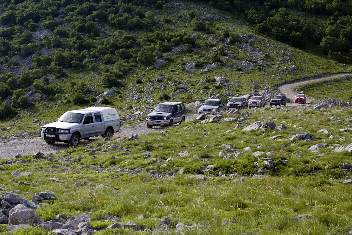 Rizvan Rto Ho Jeep safari Velebit – Lika, Gospić - Rizvan city Lika - paintball ...